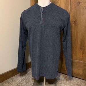 Weatherproof Vintage Button Crew Neck Long Sleeve